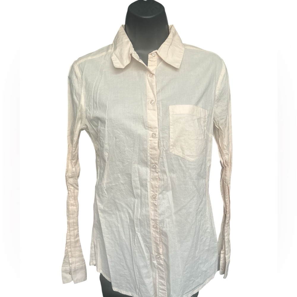 FOREVER 21 Women’s Classic Lightweight Button-Up Shirt in Pastel Pink NWOT